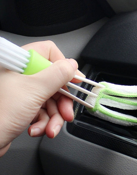 2 in 1 Car A / C Outlet Cleaning Tool Multipurpose Interior Dust Brush