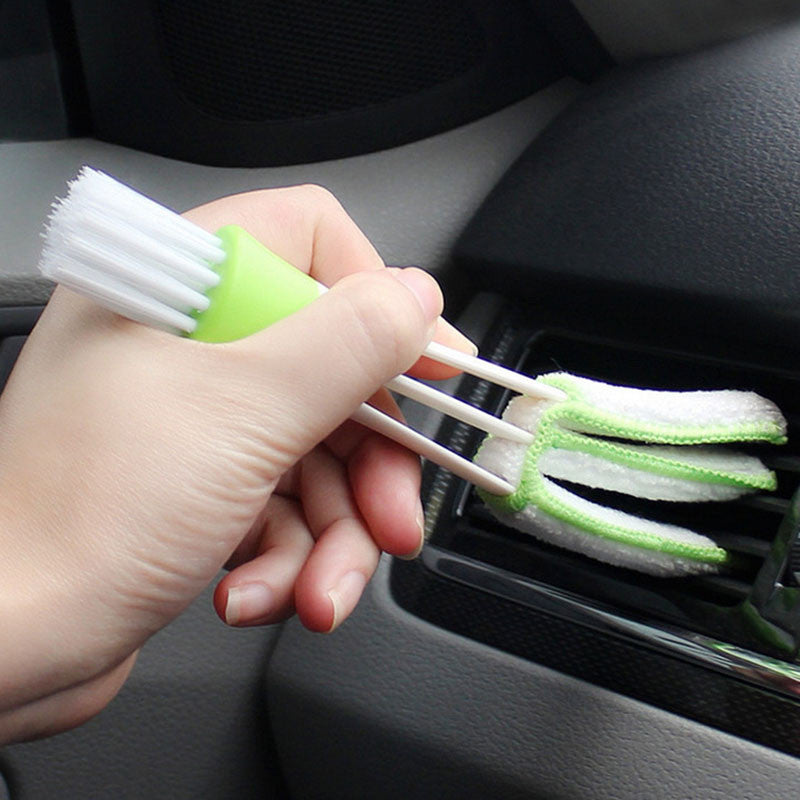 2 in 1 Car A / C Outlet Cleaning Tool Multipurpose Interior Dust Brush